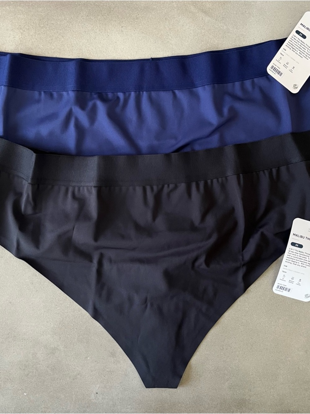 Malibu The Perfect Thong Navy & Black 2 in 1 - Underwear or Bathing Suit